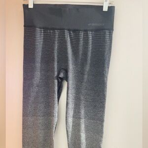 Brooks Metallic Gray Kids Leggings